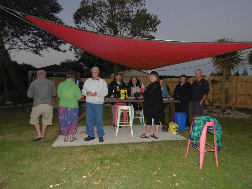 Glenavys Waitaki River Motor Camp Dış mekan fotoğraf